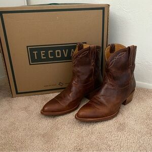 Tecovas Paige boots in “Scotch” women’s size 11, excellent condition